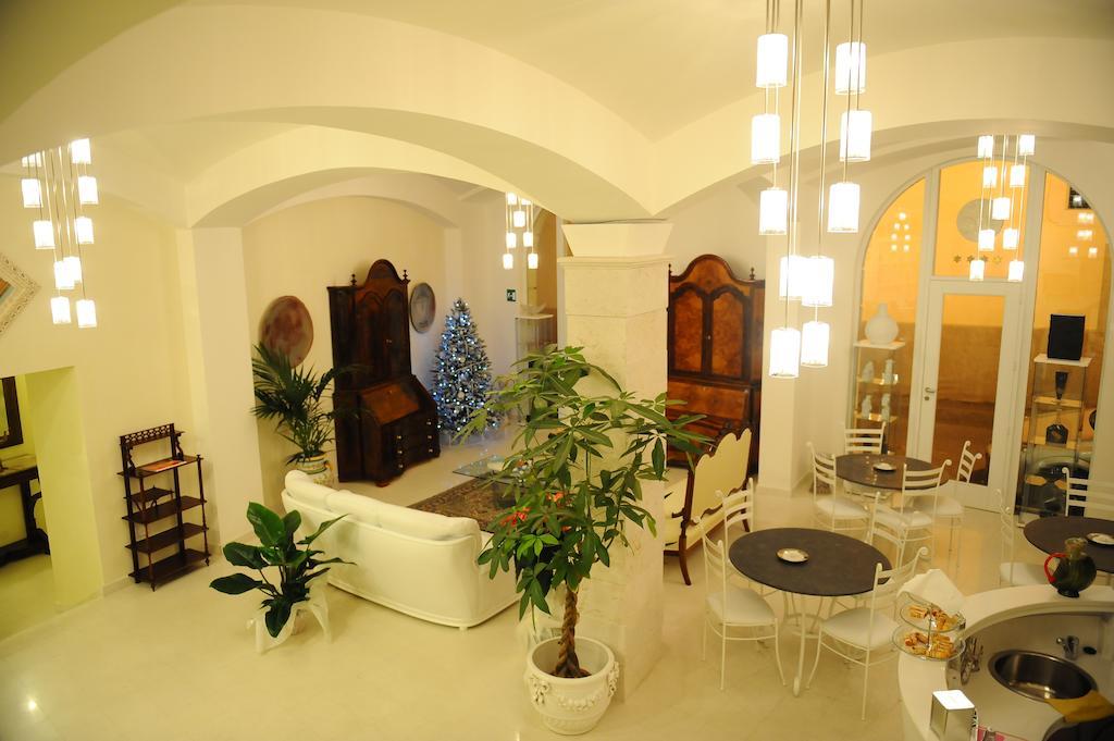 Albergo Le Dodici Lune Montecorvino Rovella Extérieur photo
