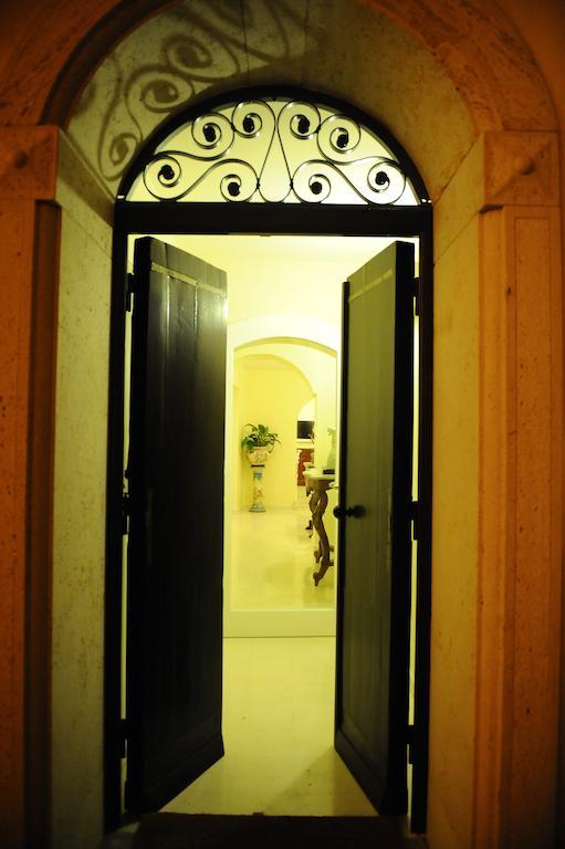 Albergo Le Dodici Lune Montecorvino Rovella Extérieur photo